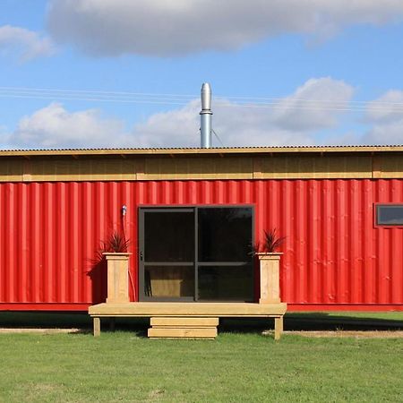 Luxury Container Cabin Masterton Εξωτερικό φωτογραφία